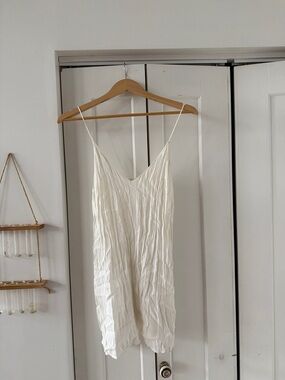 Wilfred Cream Crinkle Spaghetti Strap Slip